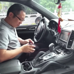 Pahar Auto Inteligent cu Încălzire și Răcire 12V, Afișaj Temperatură, 465 ml, Portabil, Negru