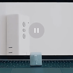 Fingerbot – Robot Inteligent de Apăsare Butoane, Bluetooth, Control Vocal